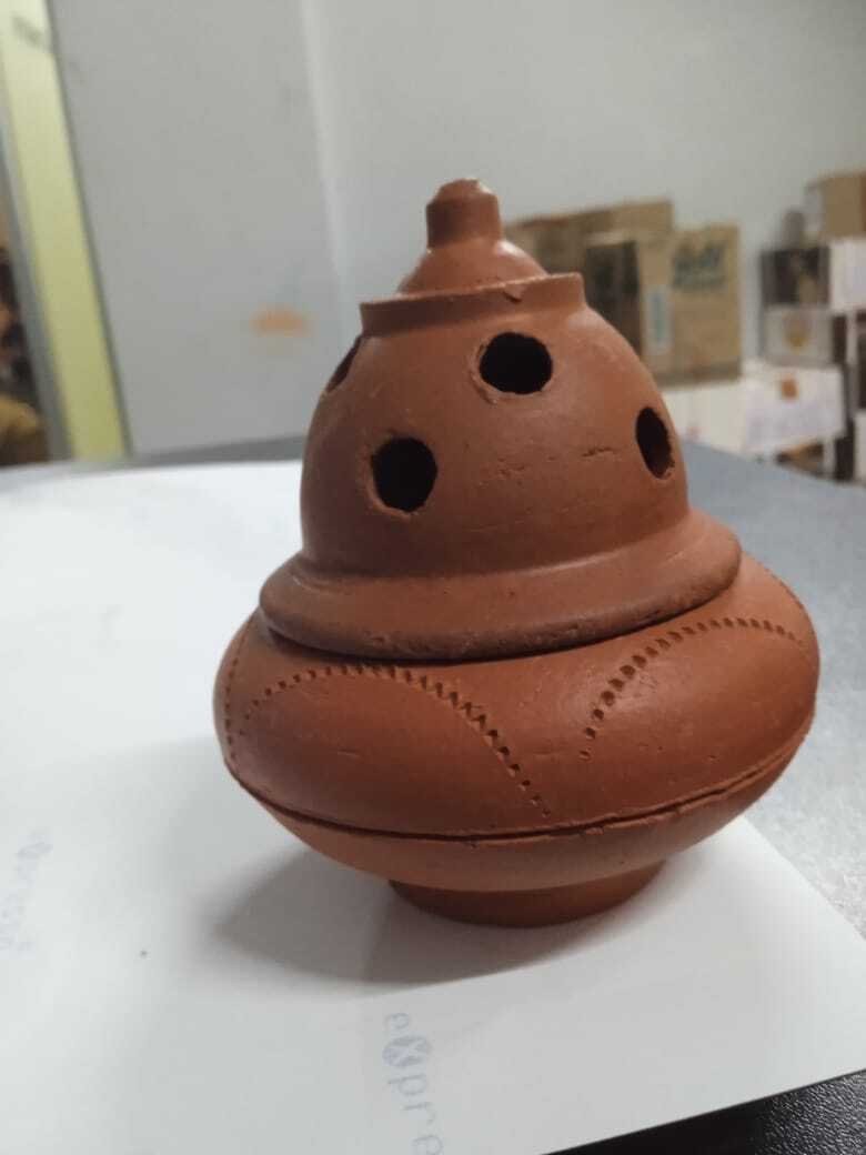 SAMBRANI CLAY STAND